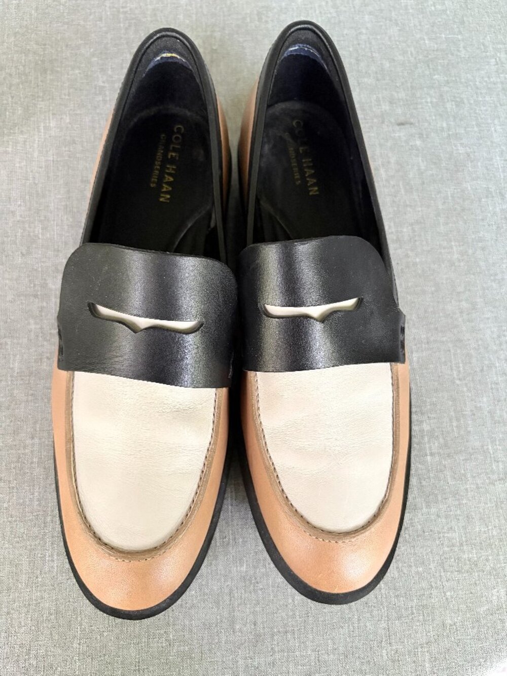 Cole Haan Birch Beige Geneva Loafers 7.5В